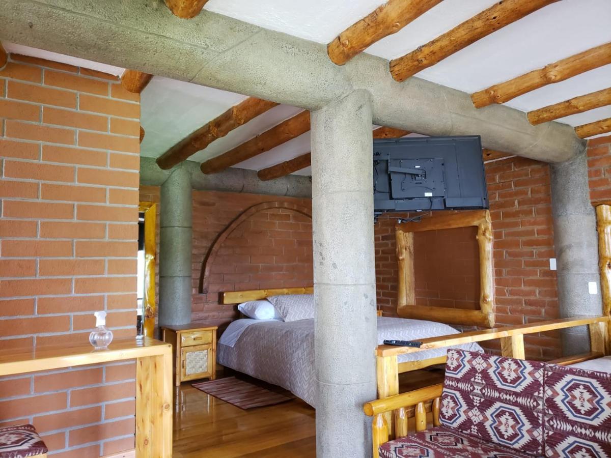 Atallaro Hospedaje Otavalo Dış mekan fotoğraf