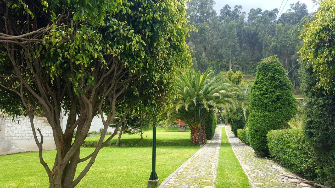 Atallaro Hospedaje Otavalo Dış mekan fotoğraf