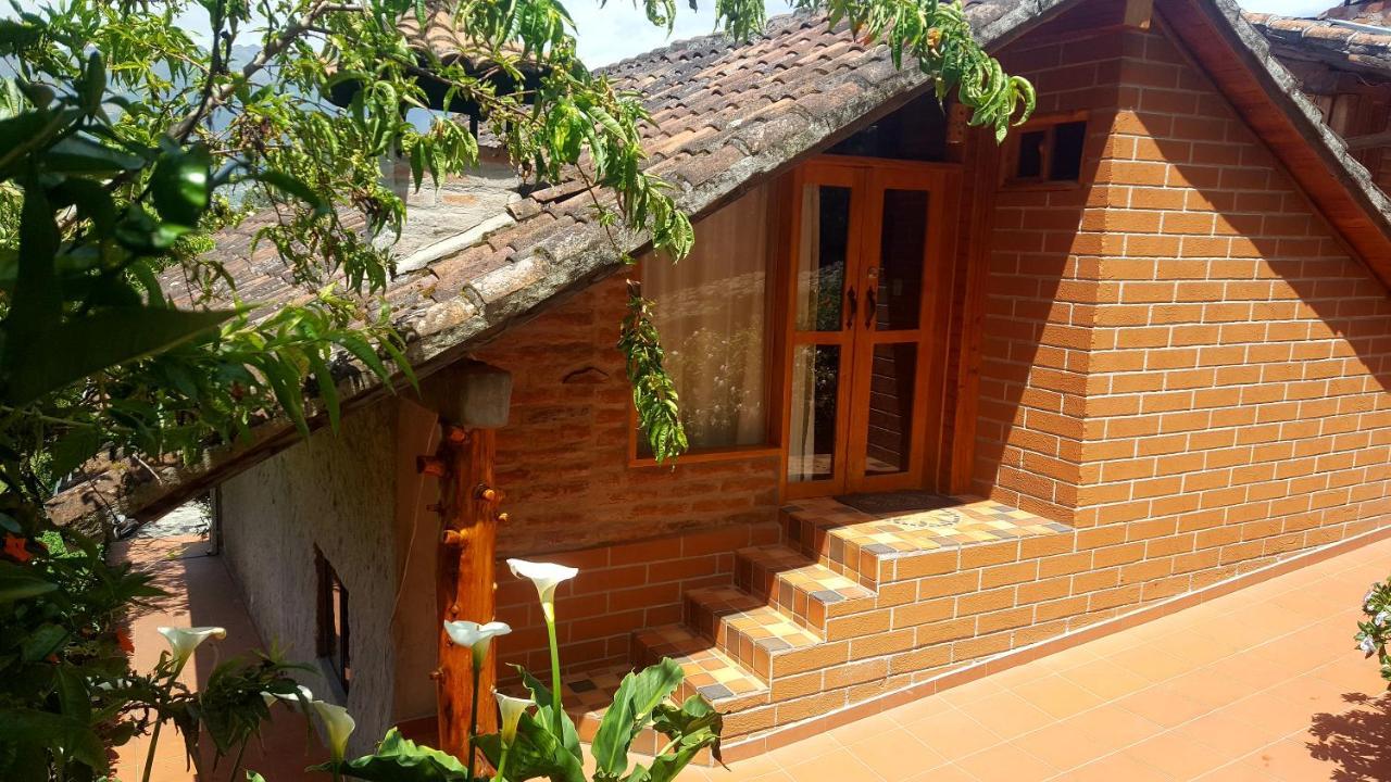 Atallaro Hospedaje Otavalo Dış mekan fotoğraf
